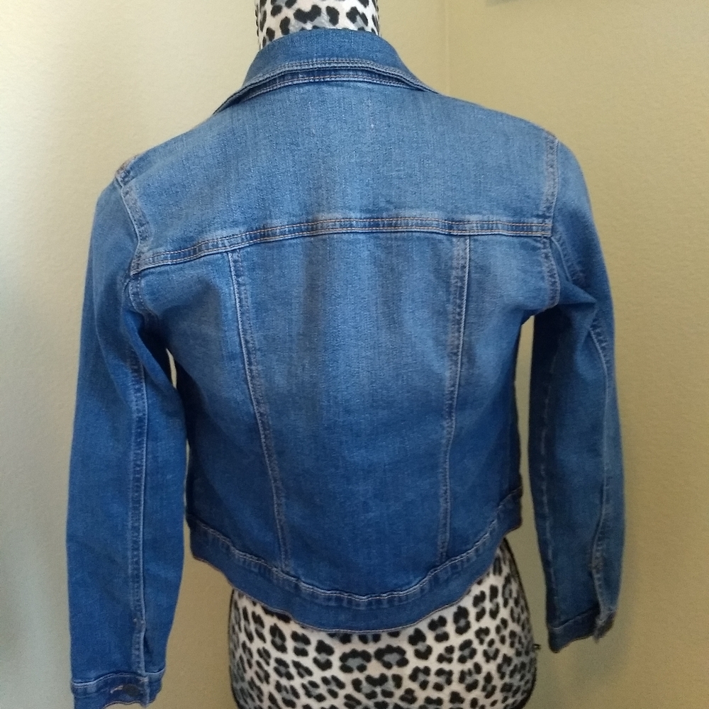 Jean jacket - Picture 2 of 3